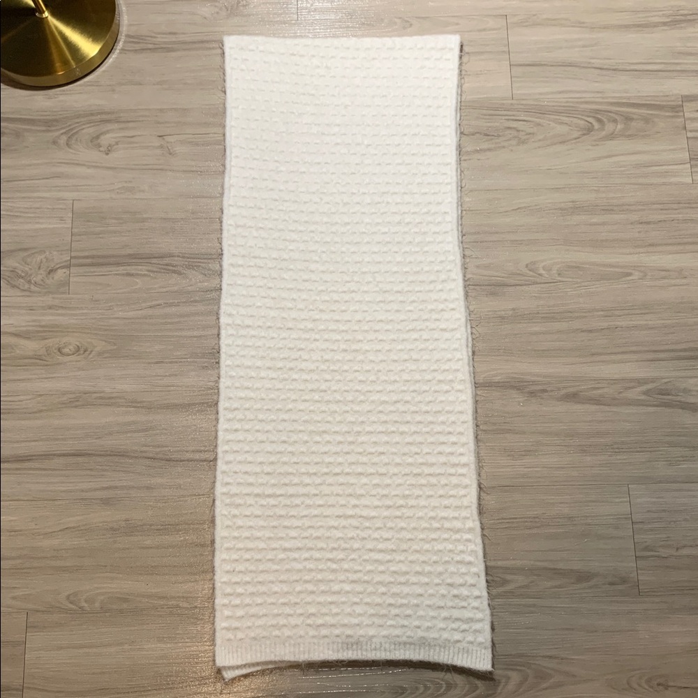 Zara Cream White Wool Scarf